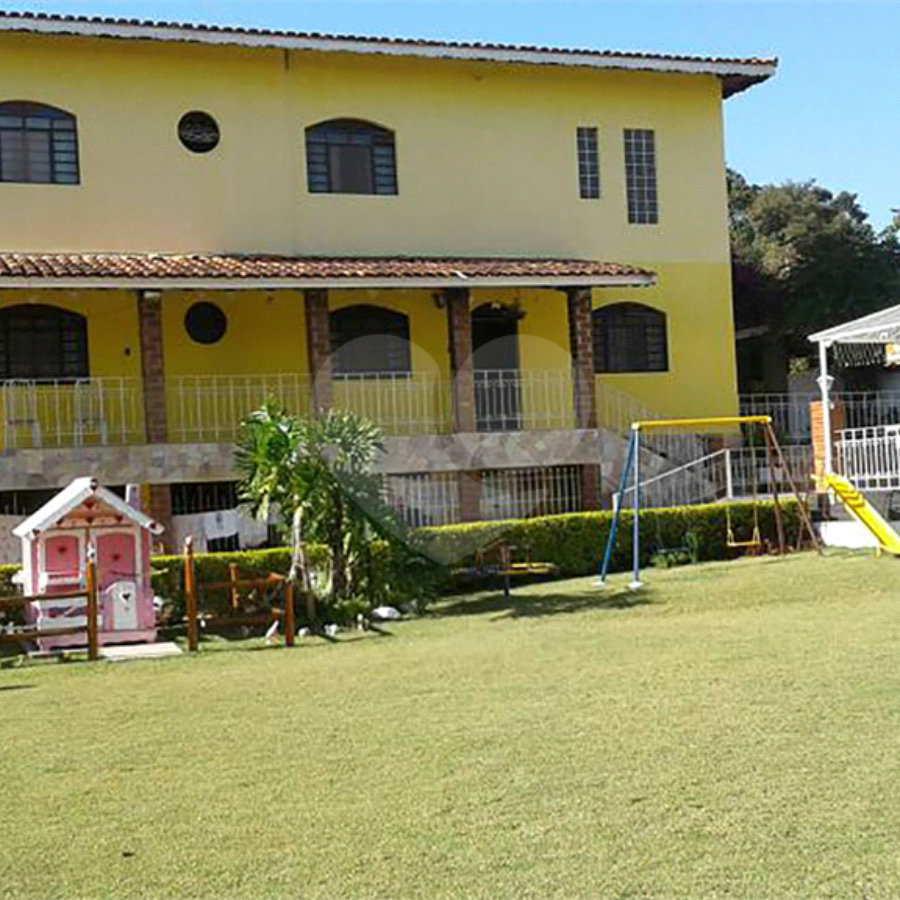 Chácara à venda com 5 quartos, sendo 3 suítes, em Vitória Régia, Atibaia, SP