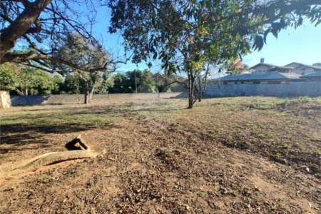 Terreno à venda em Jardim dos Pinheiros, Atibaia, SP