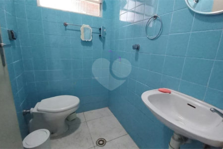 Casa à venda com 3 quartos, sendo 1 suíte, em Jardim Colombo, São Paulo, SP