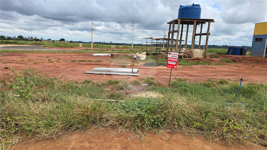 Terreno à venda em Parque Residencial São Lucas, Araraquara, SP