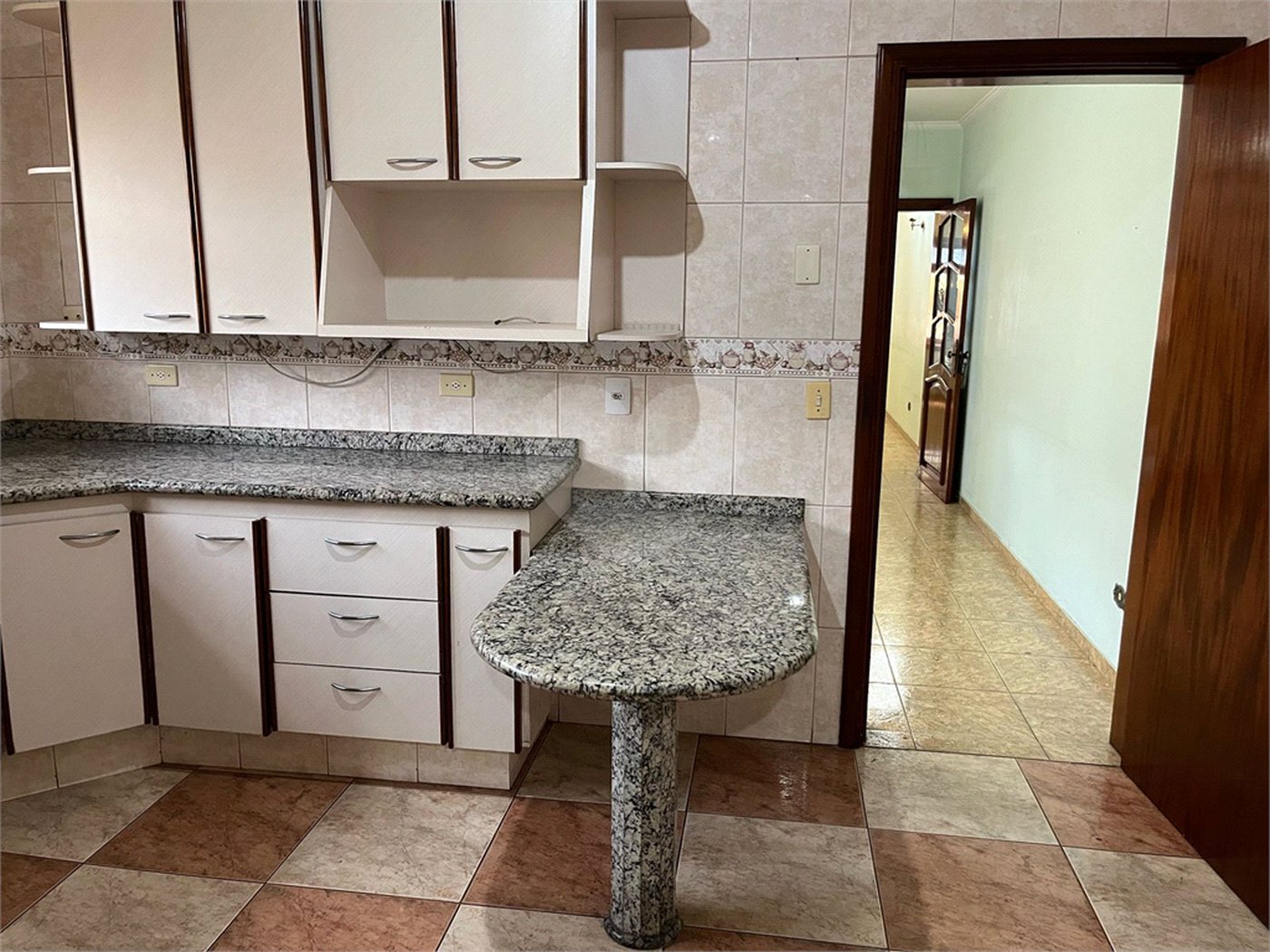 Sobrado à venda com 3 quartos, sendo 2 suítes, em City Campo Grande, São Paulo, SP