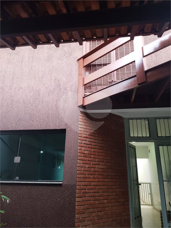 Sobrado à venda com 2 quartos, sendo 1 suíte, em Chácara Jafet, Mogi das Cruzes, SP