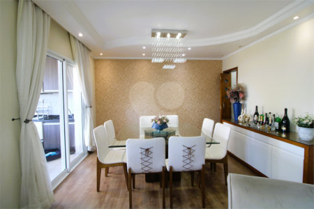 Apartamento à venda com 3 suítes em Santo Amaro, São Paulo, SP