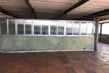 Casa à venda com 5 quartos em Campo Grande, Rio de Janeiro, RJ