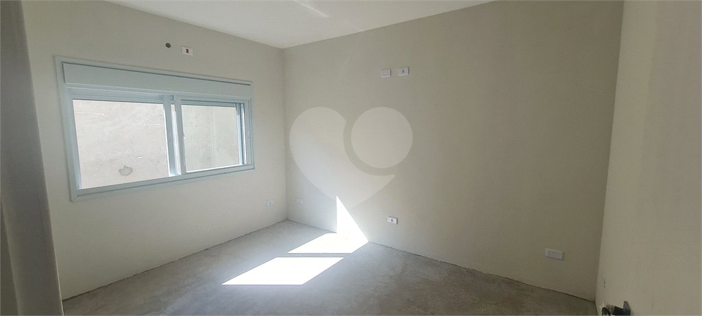Casa à venda com 3 quartos, sendo 1 suíte, no condomínio Estancia da Serra / Residencial Nova Mairipora, Mairiporã - SP