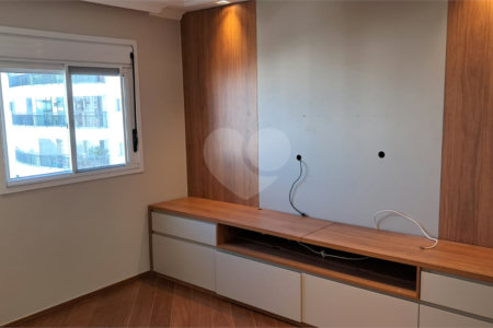 Apartamento para alugar com 3 quartos, sendo 2 suítes, em Jardim Marajoara, São Paulo, SP