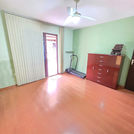 Sobrado à venda com 3 quartos em Rio Pequeno, São Paulo, SP