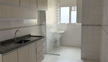 Apartamento à venda com 3 quartos, sendo 1 suíte,  em Jardim Nova Era, Salto, SP