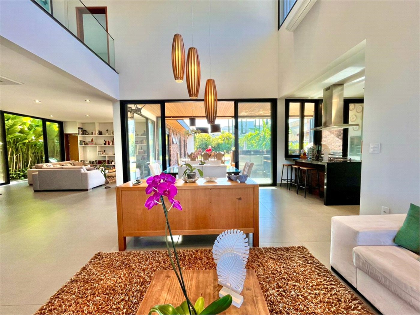 Casa à venda com 4 suítes no condomínio Fazenda Imperial, Sorocaba - SP