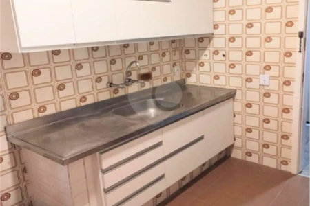 Apartamento à venda com 1 quarto em Grajaú, Rio de Janeiro, RJ