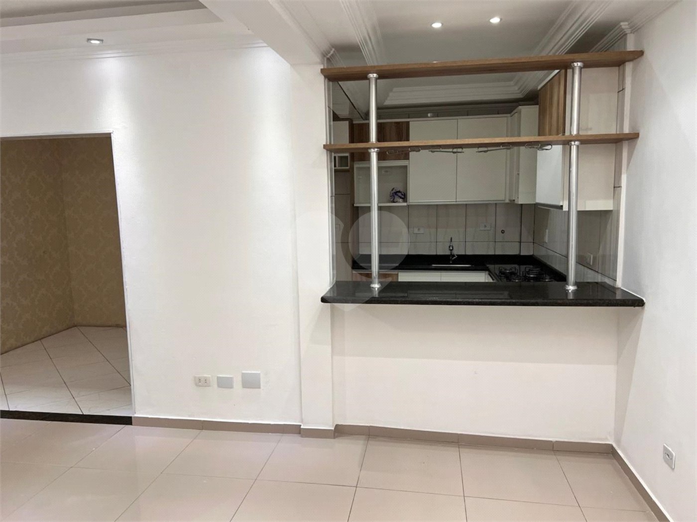 Sobrado à venda com 2 quartos, sendo 1 suíte, em Vila Correa, Ferraz de Vasconcelos, SP