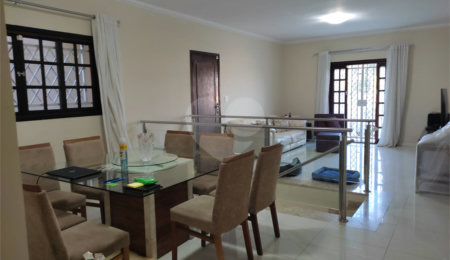 Casa à venda com 3 quartos, sendo 1 suíte,  em Tremembé, São Paulo, SP