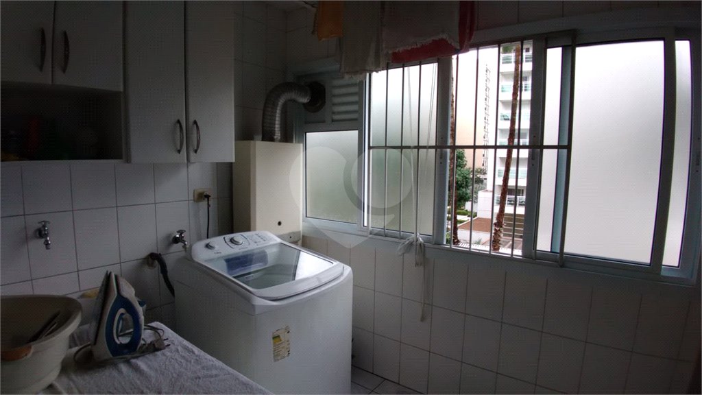 Apartamento à venda com 3 quartos, sendo 1 suíte, em Pinheiros, São Paulo, SP