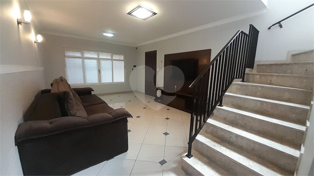 Sobrado à venda com 3 quartos, sendo 1 suíte, em Jardim Prudência, São Paulo, SP
