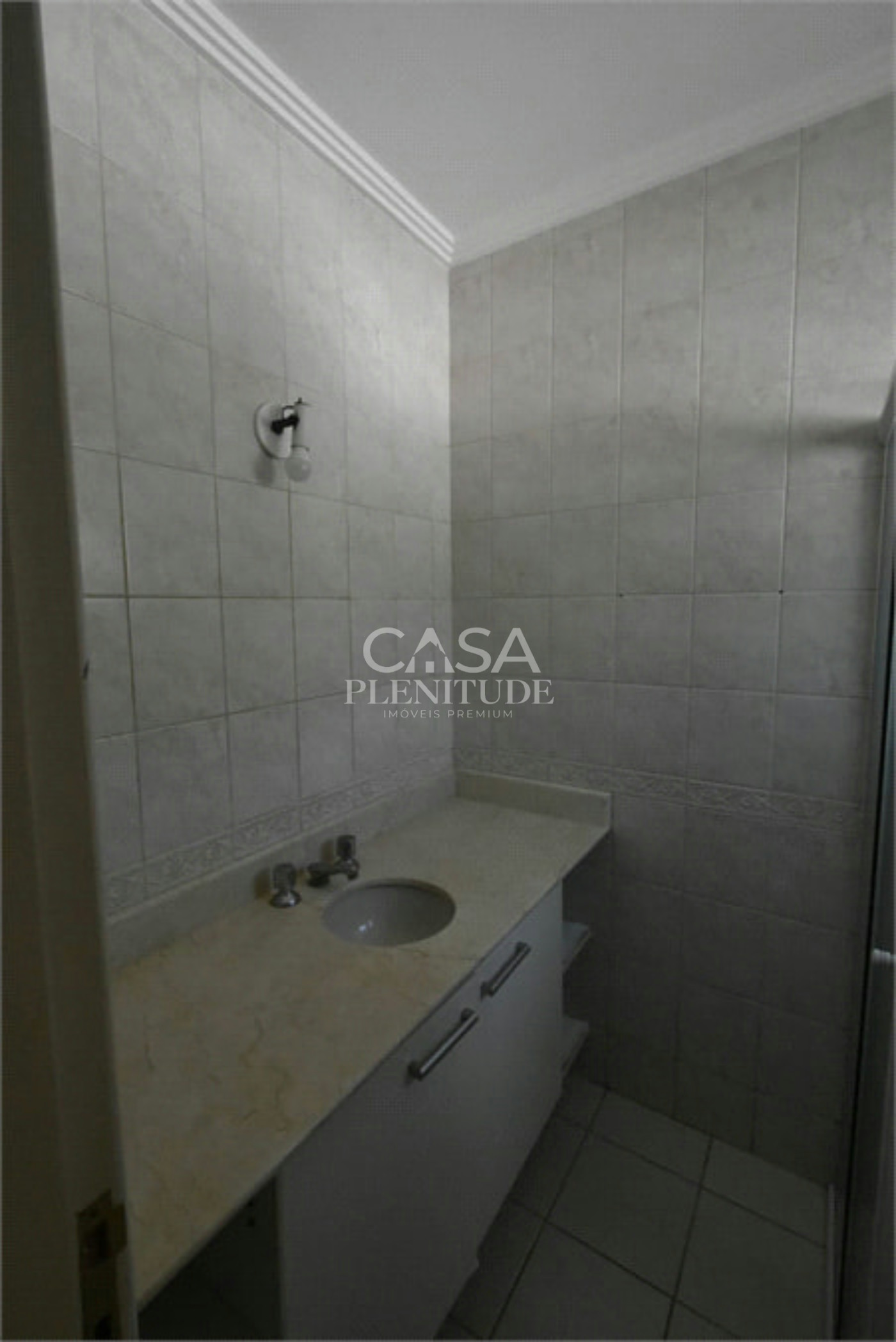 Sobrado à venda com 3 quartos, sendo 1 suíte, em Jardim Pagliato, Sorocaba, SP