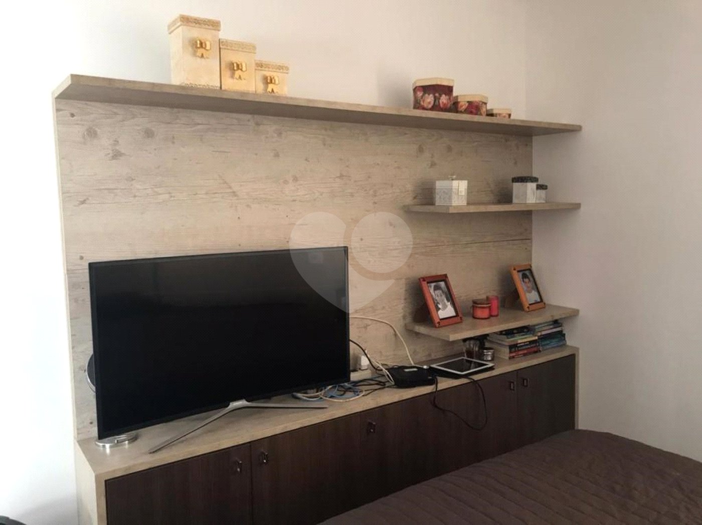 Apartamento à venda com 3 quartos, sendo 1 suíte,  em Vila Polopoli, São Paulo, SP