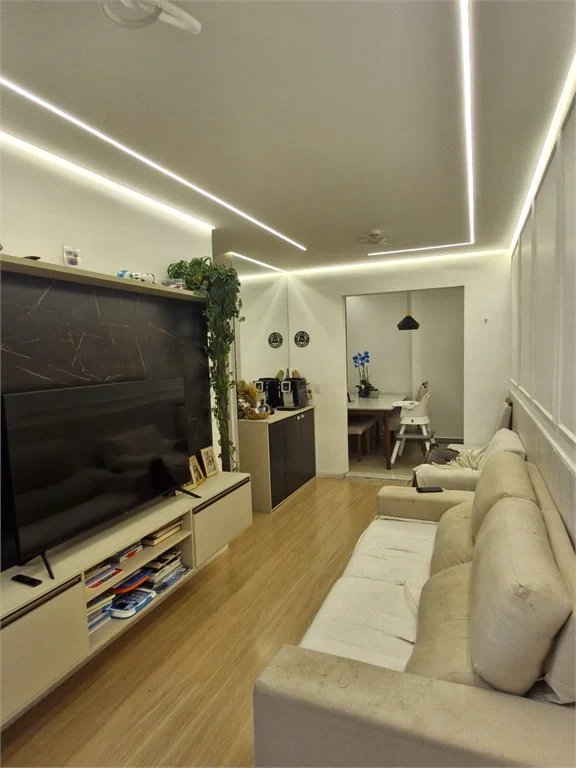 Apartamento à venda com 3 quartos, sendo 1 suíte,  em Parque Residencial da Lapa, São Paulo, SP