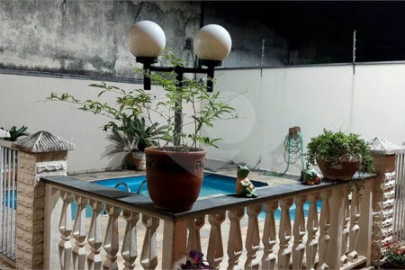 Casa à venda com 4 quartos, sendo 2 suítes,  em Jardim Japão, São Paulo, SP