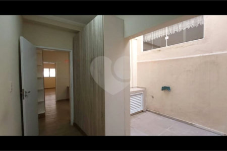 Sobrado à venda com 3 quartos, sendo 1 suíte, em Santana, São Paulo, SP