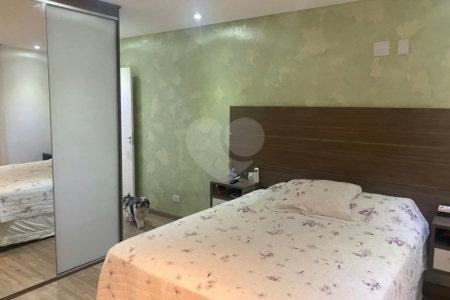 Sobrado à venda com 3 quartos, sendo 2 suítes, em Vila Mazzei, São Paulo, SP