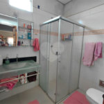 Sobrado à venda com 4 quartos, sendo 1 suíte,  em Parque dos Lagos, Ribeirão Preto, SP