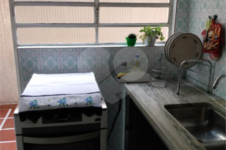 Sobrado à venda com 3 quartos em Vila Cordeiro, São Paulo, SP