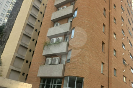 Apartamento à venda com 4 quartos, sendo 2 suítes, em Vila Uberabinha, São Paulo, SP
