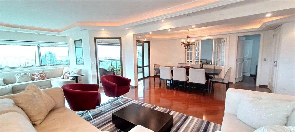 Apartamento à venda com 4 suítes em Jardim Fonte do Morumbi, São Paulo, SP