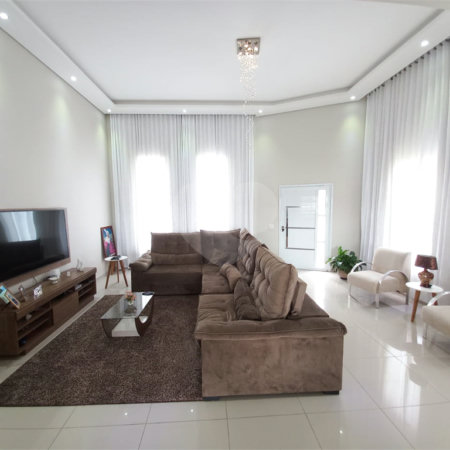 Casa à venda com 3 quartos, sendo 1 suíte,  no condomínio Villagio Milano, Sorocaba - SP