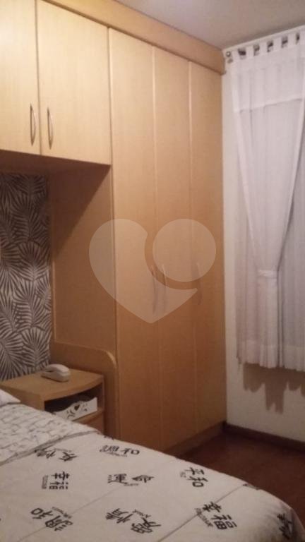 Sobrado à venda com 3 suítes em Chora Menino, São Paulo, SP