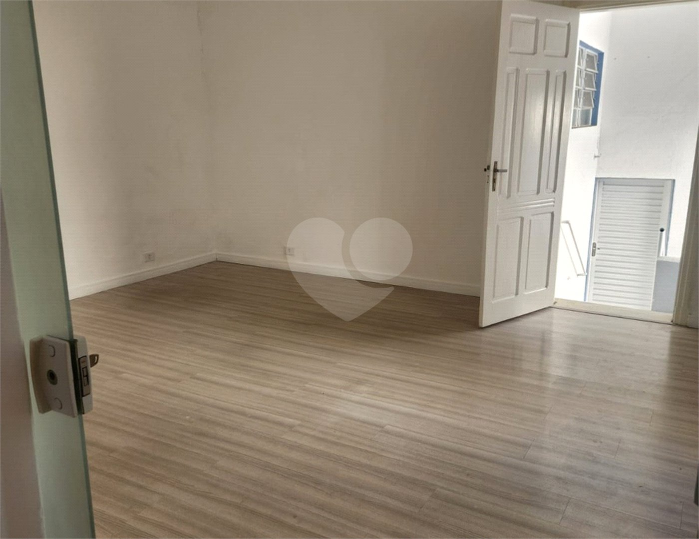 Casa para alugar com 5 quartos, sendo 1 suíte, em Vila Ipojuca, São Paulo, SP