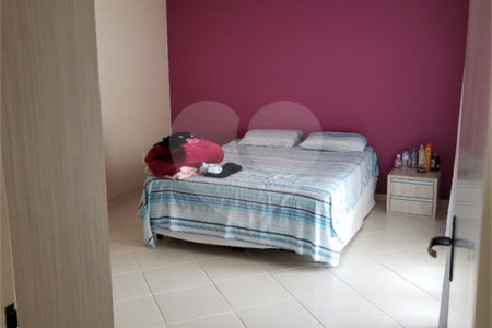 Casa à venda com 6 quartos, sendo 3 suítes, em Alto Ipiranga, Mogi das Cruzes, SP