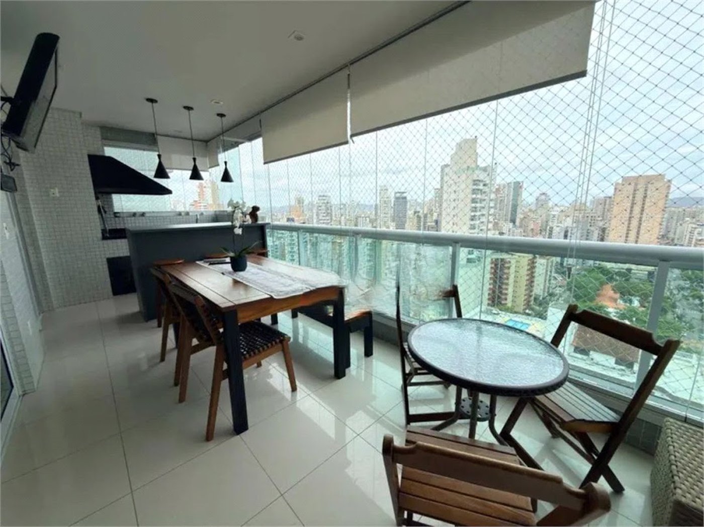 Apartamento com 4 dormitórios à venda, 179 m² por R$ 2.500.000,00 - Gonzaga - Santos/SP