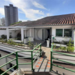 Casa à venda com 4 quartos, sendo 2 suítes, em Jardim Prudência, São Paulo, SP