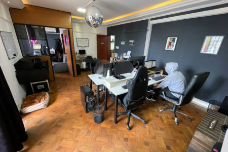 Casa à venda com 3 quartos, sendo 1 suíte, em Vila Mariana, São Paulo, SP