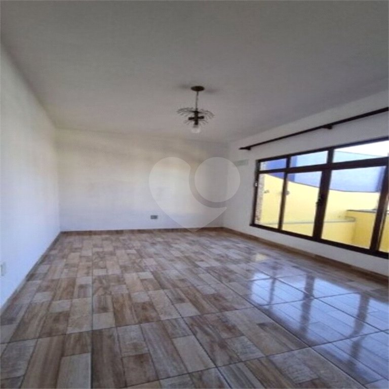 Casa à venda com 2 quartos em Jardim Cintia, Mogi das Cruzes, SP