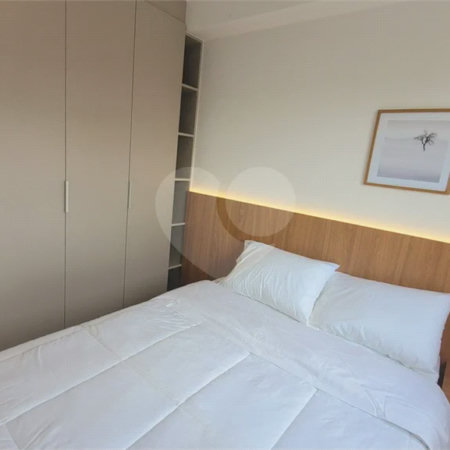 Studio sofisticado, totalmente mobiliado e pronto para morar