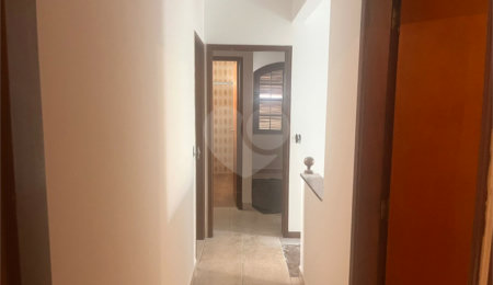 Sobrado à venda ou para alugar com 3 quartos, sendo 1 suíte,  em Jardim Leonor Mendes de Barros, São Paulo, SP