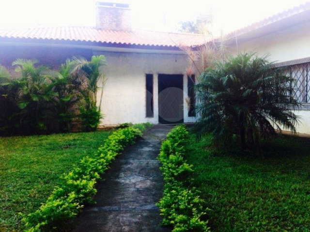 Casa Térrea à venda com 5 quartos, sendo 3 suítes,  em Planalto Paulista, São Paulo, SP