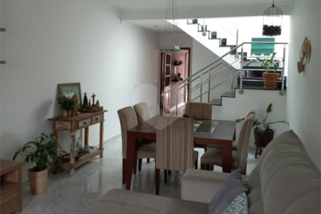 Casa à venda com 3 quartos, sendo 1 suíte,  em Parque São Domingos, São Paulo, SP