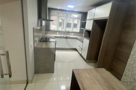 Casa à venda ou para alugar com 4 quartos, sendo 2 suítes, no condomínio Lago Azul, Araçoiaba da Serra - SP