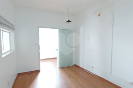 Casa à venda com 3 quartos, sendo 1 suíte, em Jardim Ribeiro, Valinhos, SP