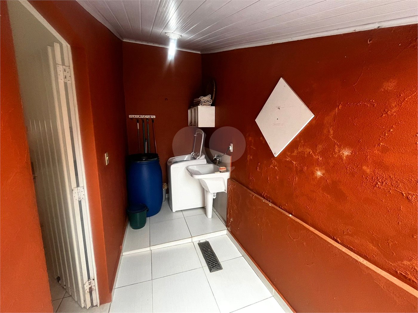 Casa à venda com 3 quartos, sendo 1 suíte, em Jardim Itália, Itapetininga, SP