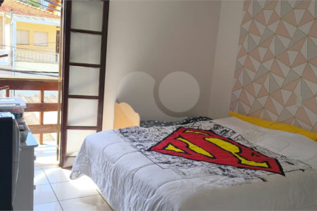 Sobrado à venda com 3 quartos, sendo 1 suíte, em Jardim Taboão, São Paulo, SP