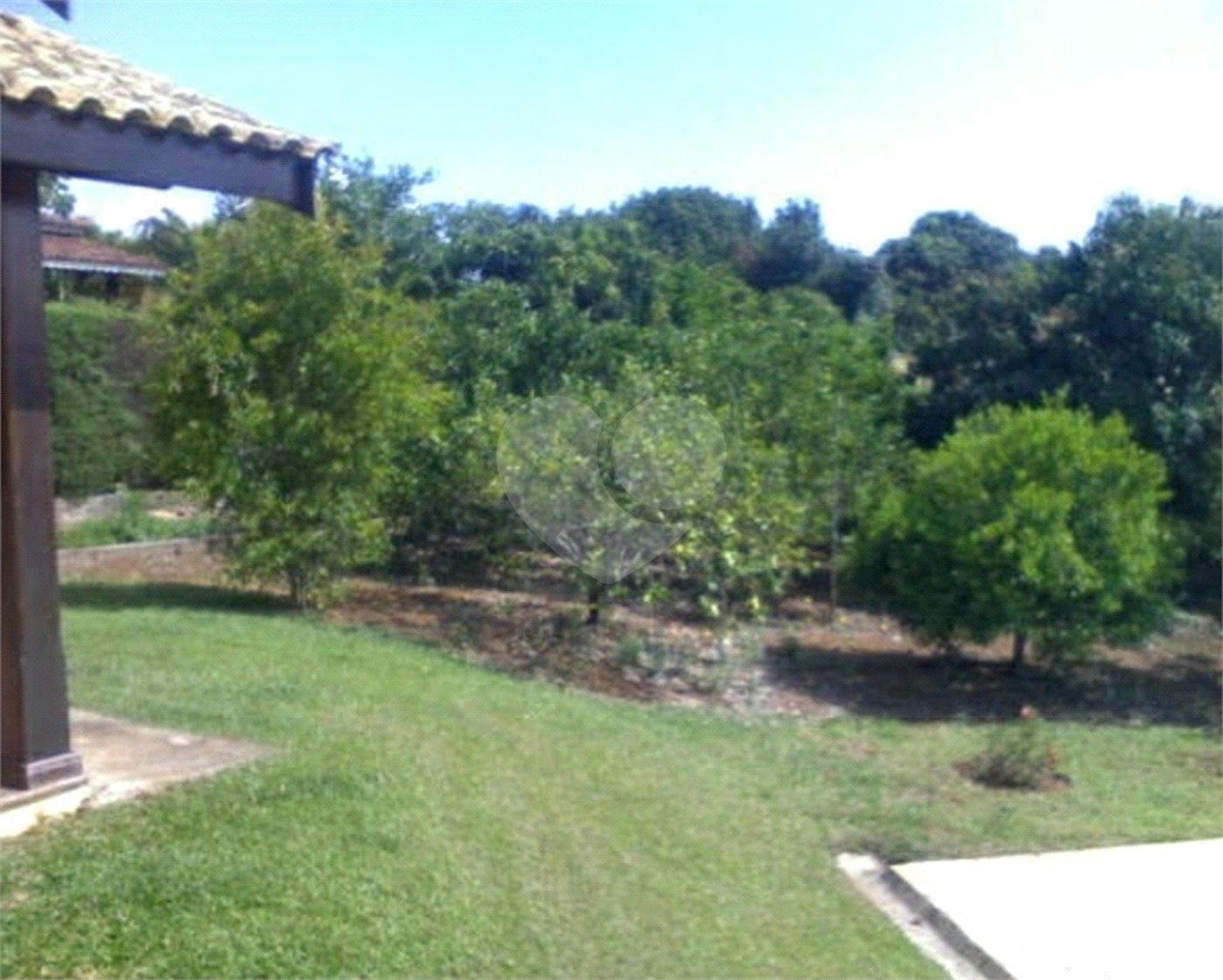 Casa à venda com 2 quartos, sendo 1 suíte, no condomínio Novo Horizonte, Piracaia - SP