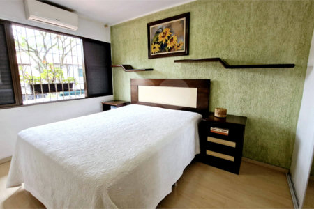 Sobrado à venda com 3 quartos, sendo 1 suíte, em Alto da Boa Vista, São Paulo, SP