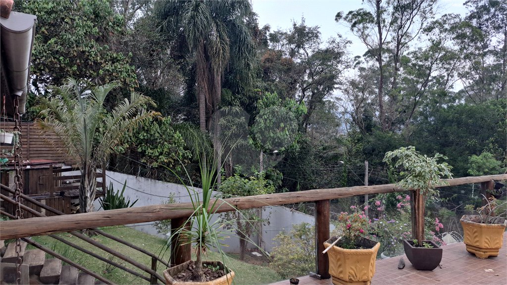 Casa à venda com 3 quartos, sendo 1 suíte, em Chácara Arantes, Mairiporã, SP