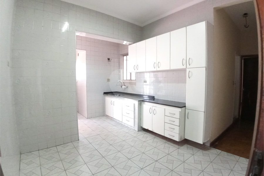 Prédio à venda em Imirim, São Paulo, SP