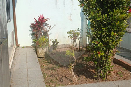 Casa Térrea à venda com 4 quartos em Chora Menino, São Paulo, SP