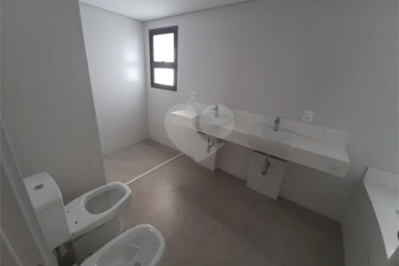Apartamento à venda com 4 suítes em Santana, São Paulo, SP
